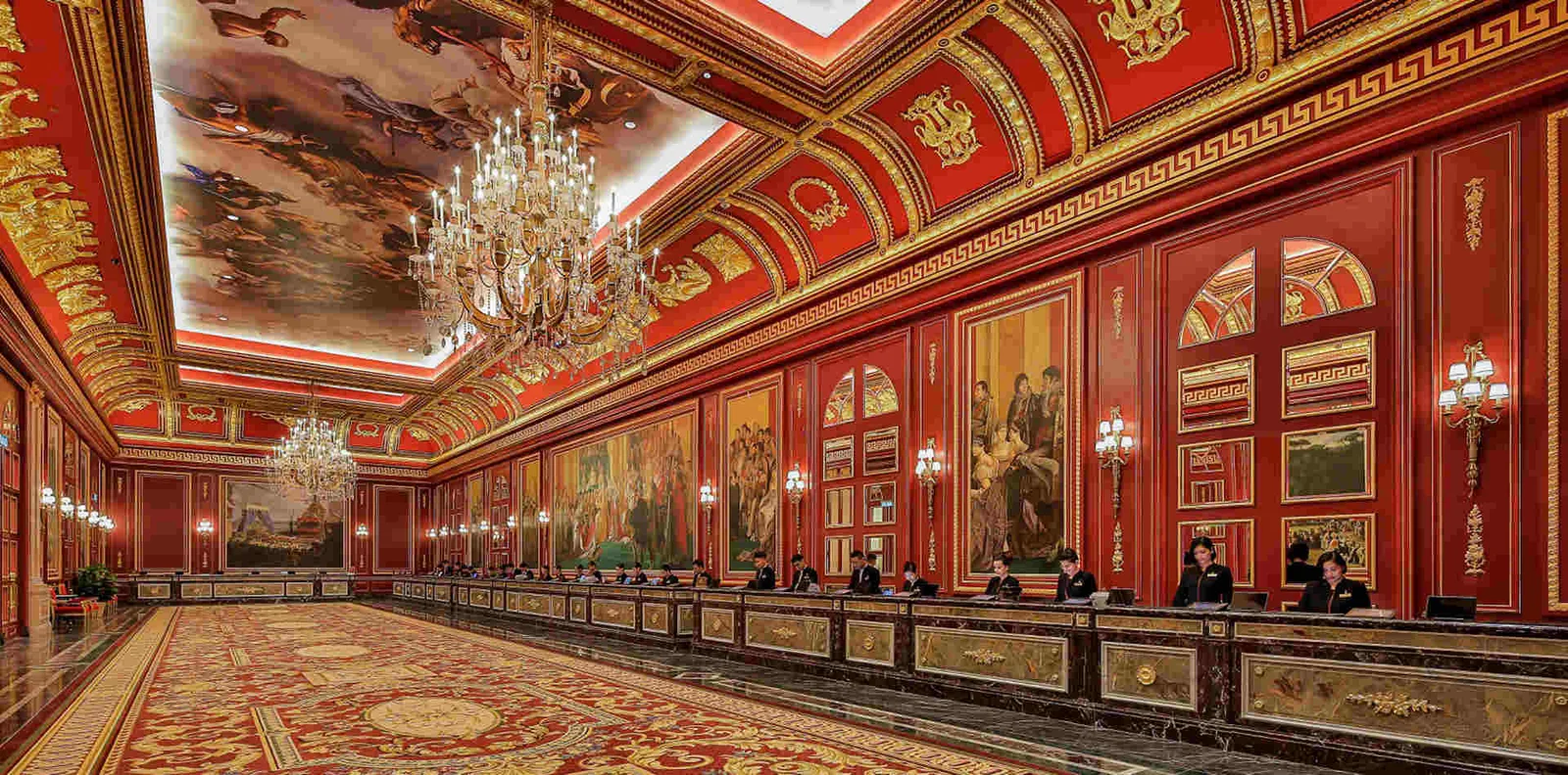 The Parisian Macao
